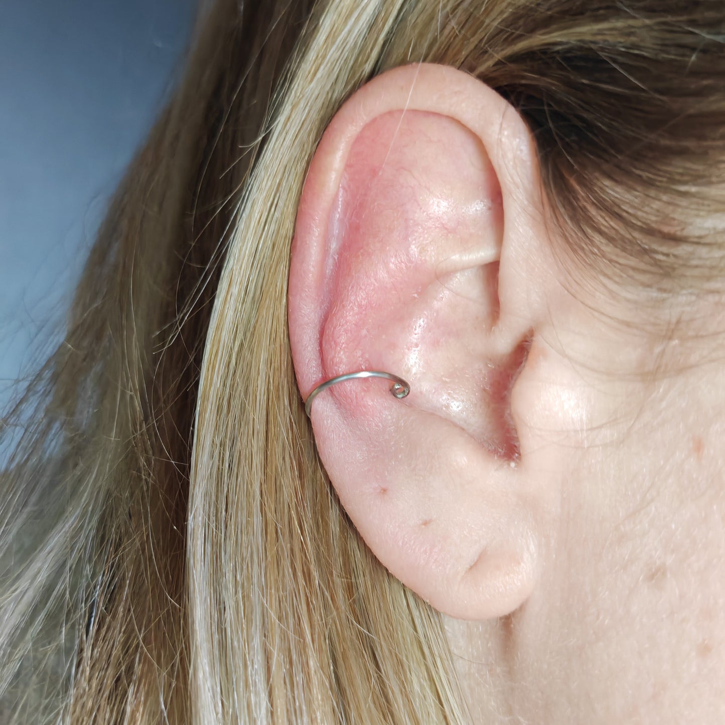 LOYALE - faux piercing - petit anneau argenté