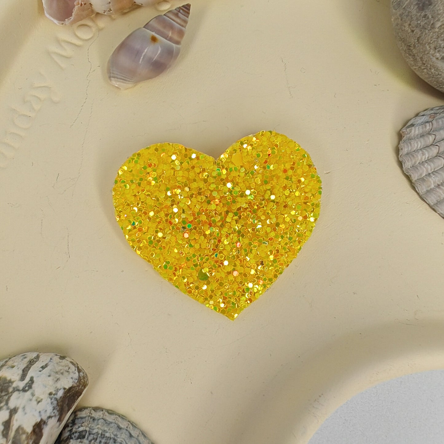 MALIGNE - broche coeur - tissu paillette